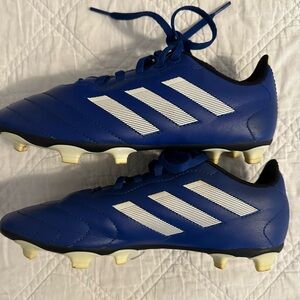 adidas Boys Royal Blue Soccer Cleats with White Stripes Size 4.5